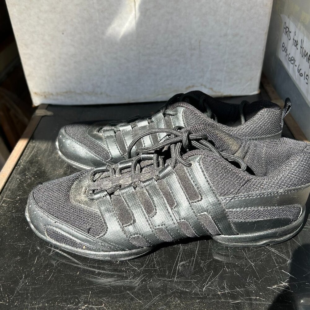 Size 10 Black Jazz Shoes